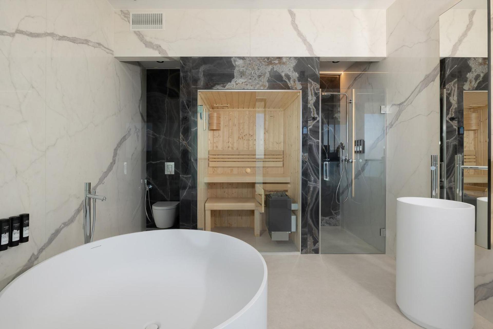 Presidential Suite